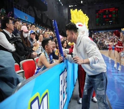 库里职业生,涯三分球,大里程碑,BB贝博艾弗森,BB,BB贝博艾弗森官网,BB贝博艾弗森体育官网,BB贝博艾弗森体育下载,BB贝博艾弗森APP