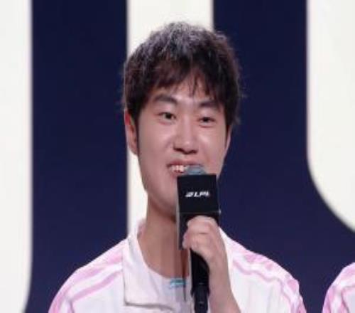 周五,法乙赛事分,克莱蒙对决,BB贝博艾弗森,BB,BB贝博艾弗森官网,BB贝博艾弗森体育官网,BB贝博艾弗森体育下载,BB贝博艾弗森APP